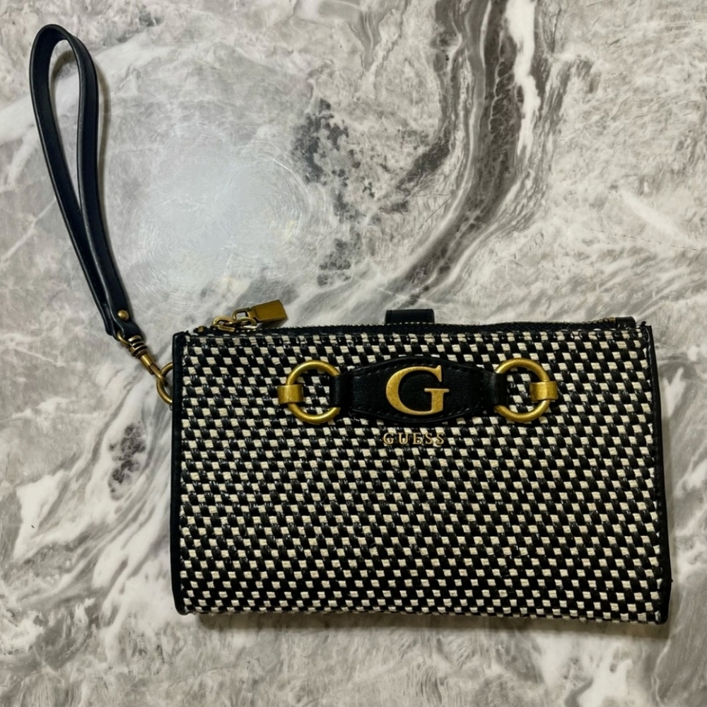 %Guess Izzy Double Zip Around Wallet Wristlet Brass Tone Hardware Black & White